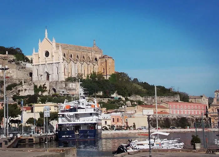 Oltre il Mare Guest House Gaeta